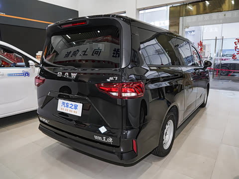 2026�� 2.0L �ֶ����ᾫӢ�� 7�� CNG