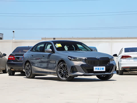 2026�� �Ŀ� 525Li M�˶���װ