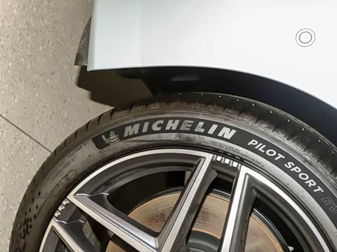 2025�� �Ŀ� 710 Max��