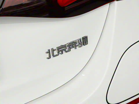 2024�� E 350 e L ���ʽ��϶����˶��γ�