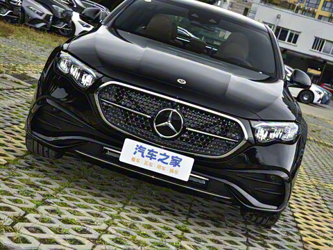 2026�� E 300 L �����˶���