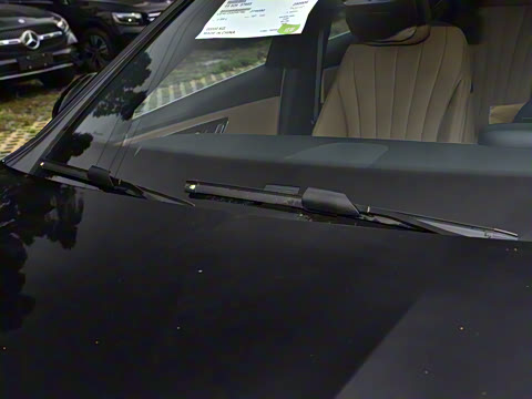 2026�� E 300 L ʱ����