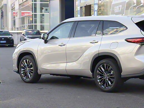 2026�� 2.5L���ܵ��˫���������� 7��