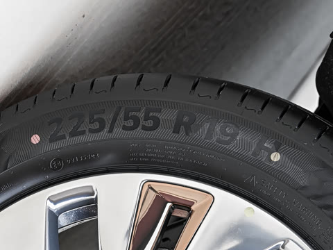 2027�� 2.0T ����������
