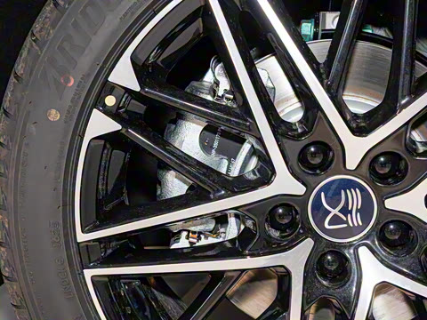 2025�� EV �Ǽݰ� 635KM�����״��콢��