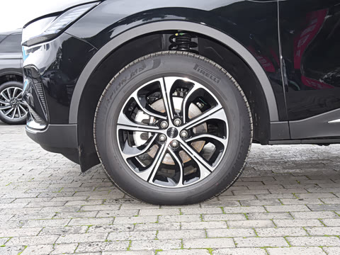 2026�� 2.0T �������