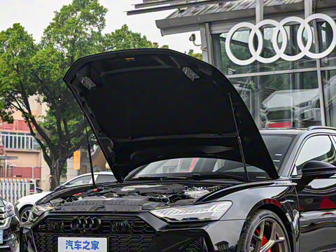 2025��  RS 6 4.0T Avant performance