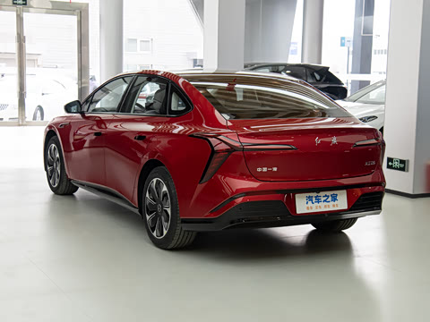 2025�� 750��