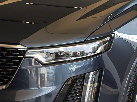 2025�� 2.0T ���������������������