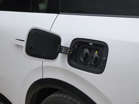 2026�� 2.0T Ultra 5��