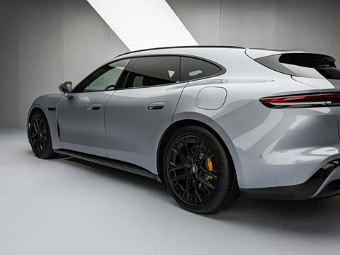 2026�� Ultra