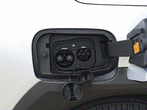 2025�� 401 ���а�