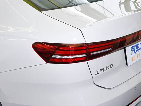 2026�� Pro 300TSI �������