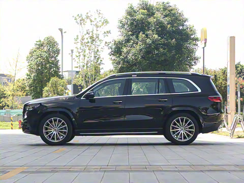 2025�� �Ŀ� GLS 450 4MATIC ������