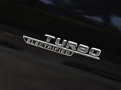 2026�� �Ŀ� AMG GLC 43 4MATIC