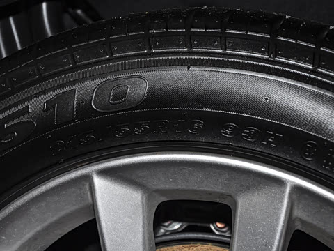 2025�� 240TURBO �ֶ����ٰ�