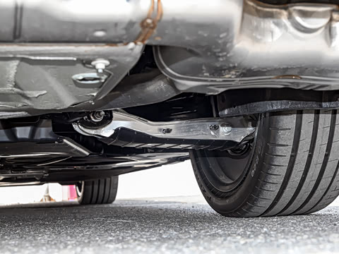 2026�� 2.0T quattro ������	