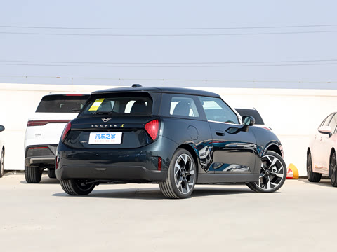 2026�� 463km COOPER SE ������