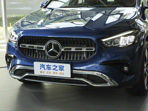 2025�� �Ŀ� GLA 220