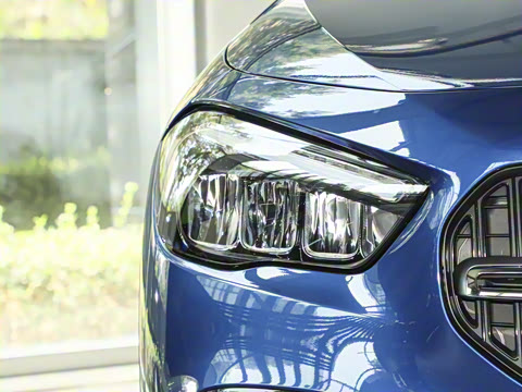 2025�� �Ŀ� GLA 220