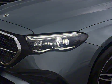 2026�� E 300 ʱ�����˶���