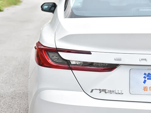 2026�� ˫�� 2.0HE ��Ӣ��