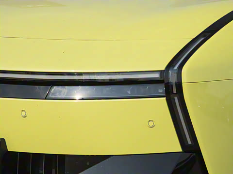 2025�� 750 ���������� Ultra