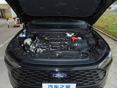 2026  2.0T  EcoBoost  