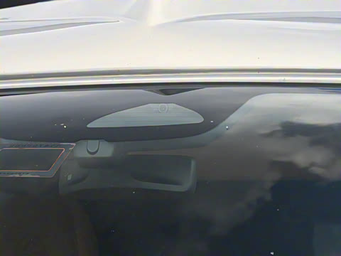 2025�� 2.0T �����