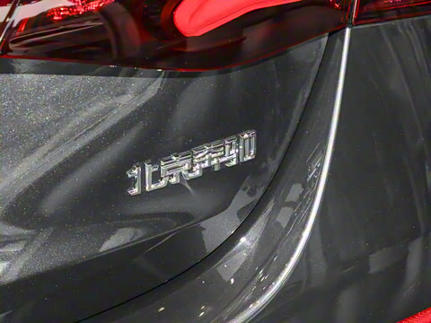 2025�� �Ŀ� E 300 L ������