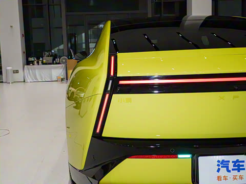 2025�� 702 ������ Ultra