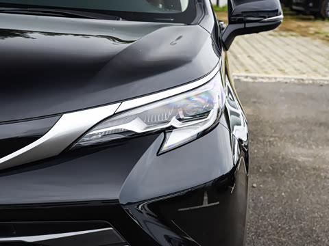 2027�� 2.5L ˫������������