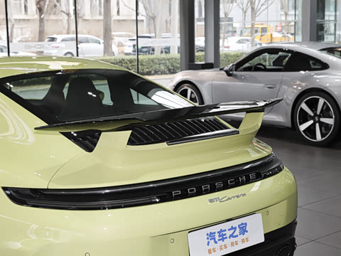 2026�� Carrera 3.0T