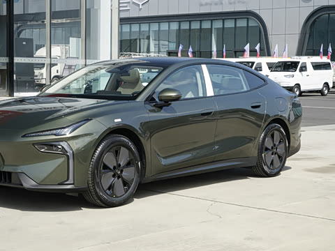 2026�� ���� 565 Plus