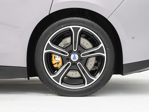 2026�� Z9S �����