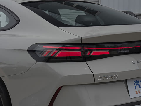 2026�� ���L 300TSI ����