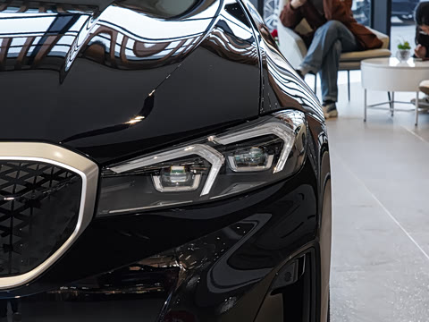 2026�� �Ŀ� eDrive 35 L