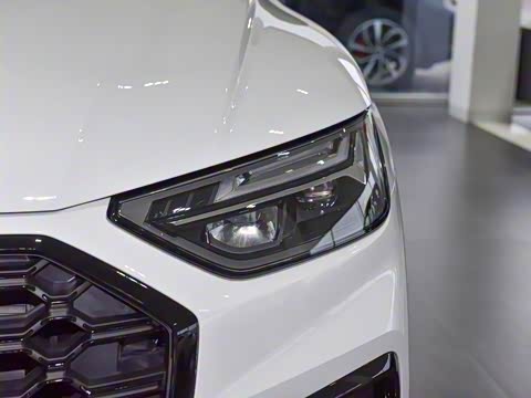 2026 45ذ 40 TFSI ʱж