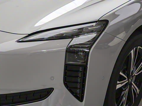 2024�� 600 Pro��ҫ��