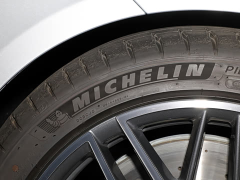 2026�� AMG C 43 4MATIC