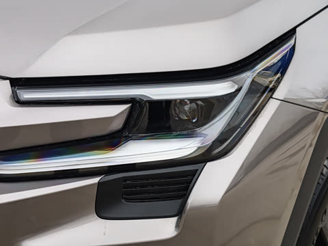 2026�� 2.0L ����������