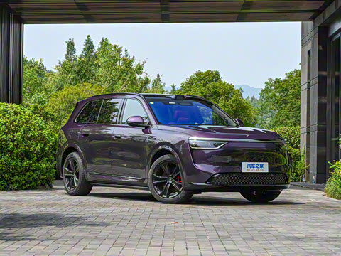 2025�� ���� Ultra ����������