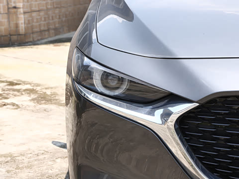 2025�� 2.0L �Զ���ҫ��