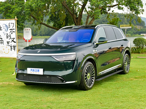 2025�� ���� Ultra ����������