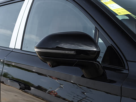 2027�� 2.0T ˫�������������