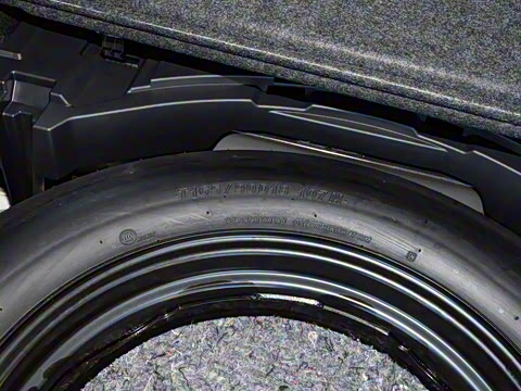 2026�� 300 ����������