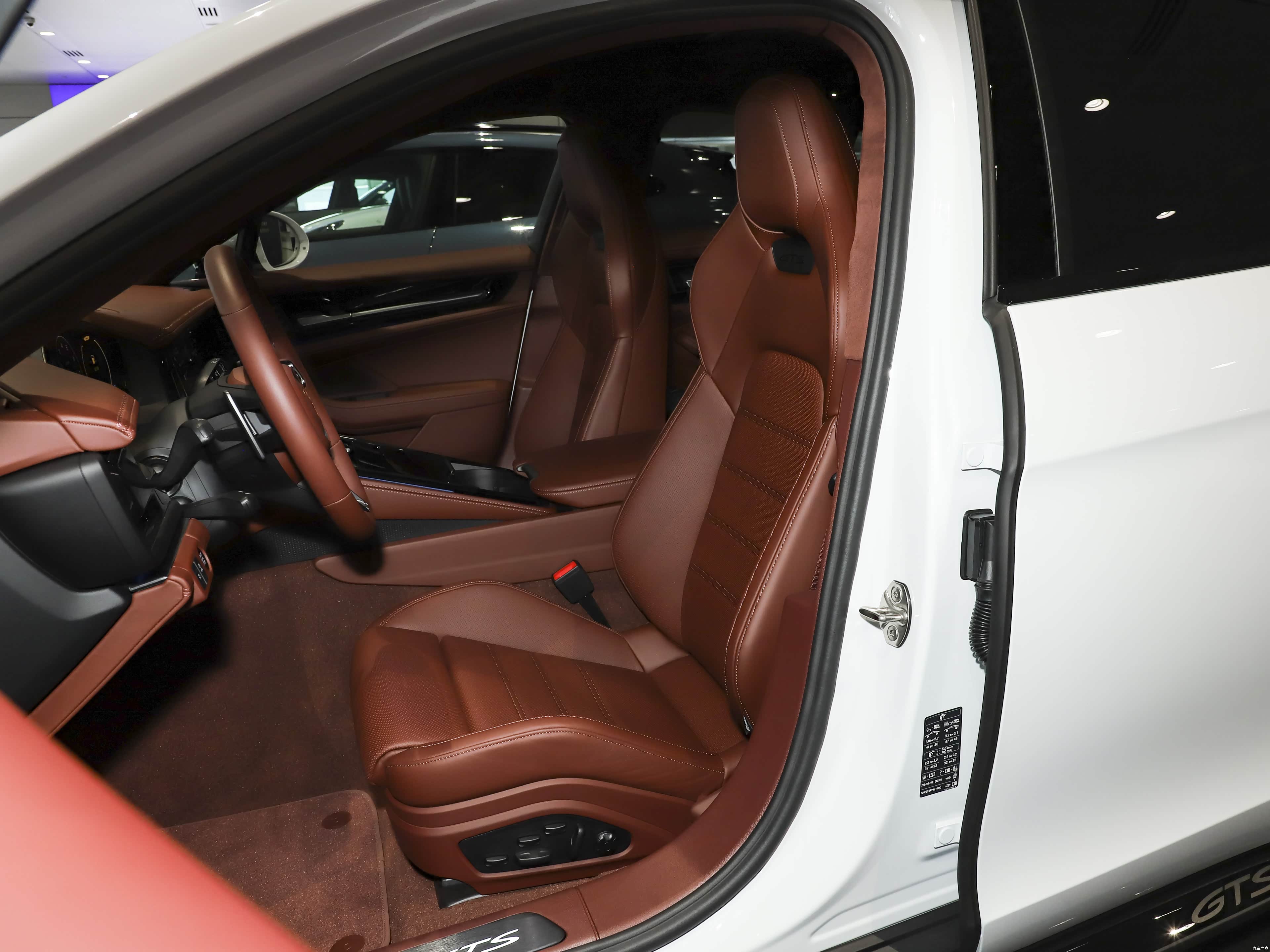 Porsche Panamera, миниатюра 20