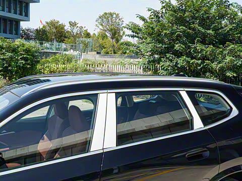 2025�� sDrive25Li M�˶���װ