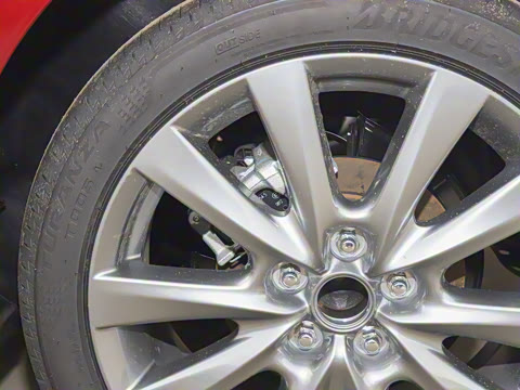 2025�� 2.0L �Զ���ҫ��