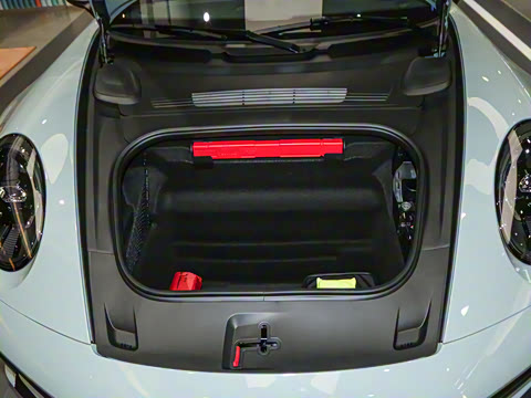 2026�� Carrera 3.0T